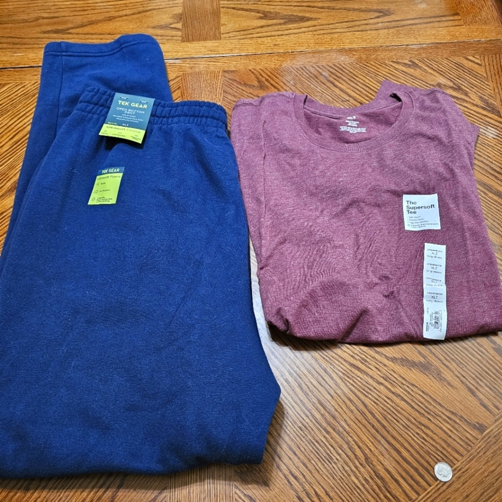 Tek Gear Fleece Pants and Long Sleeve Shirt XLT
